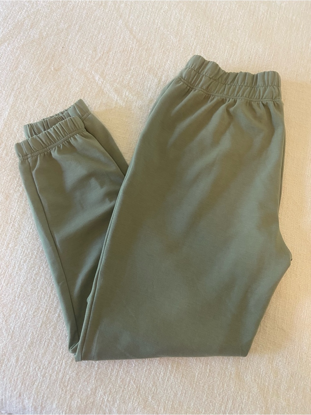 Yogalicious Sage Green Elastic Waist Lounge Pants with Pockets - Scuba Joggers M - Picture 3 of 11